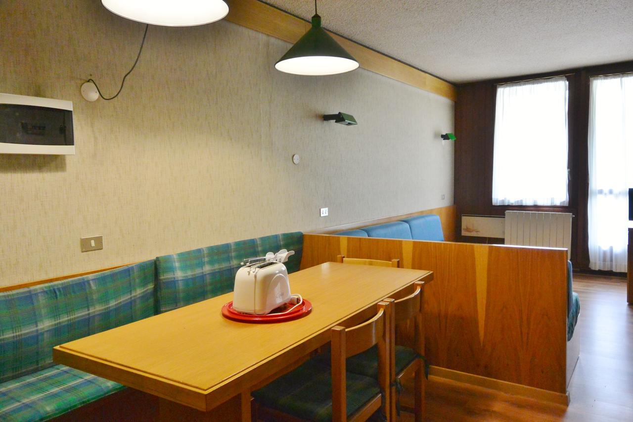 Appartamenti La Maison De Vacances Breuil-Cervinia Bagian luar foto
