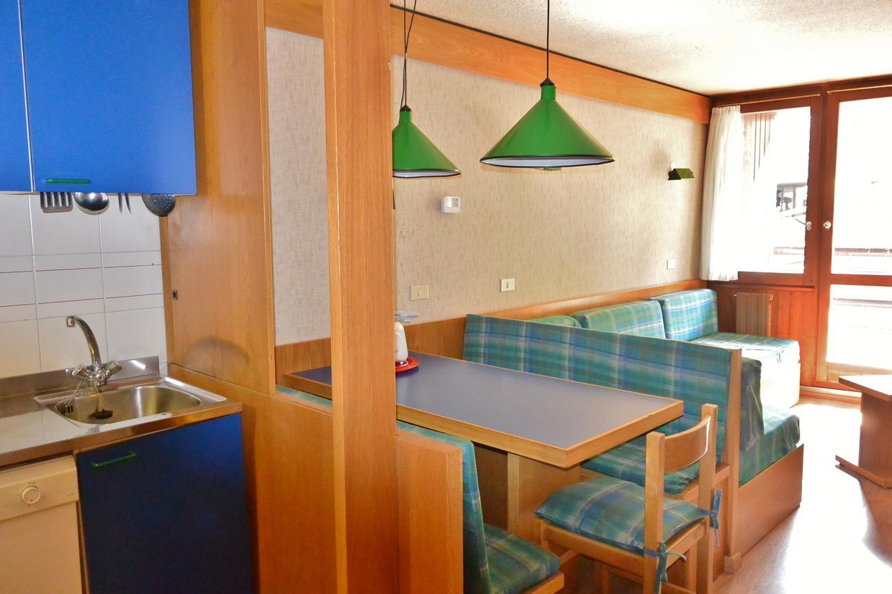 Appartamenti La Maison De Vacances Breuil-Cervinia Bagian luar foto